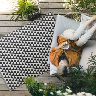 Vinylový koberec trojúhelníkový geometrický vzor imitace látky