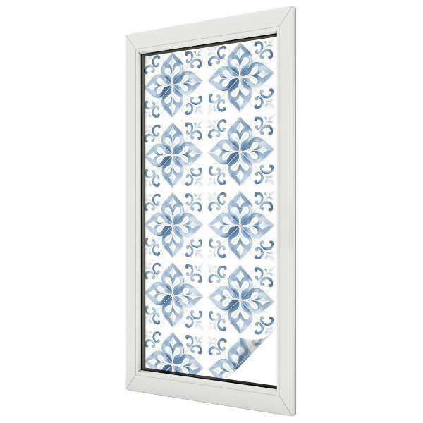 Samolepicí protisluneční fólie na okna Klasická elegance