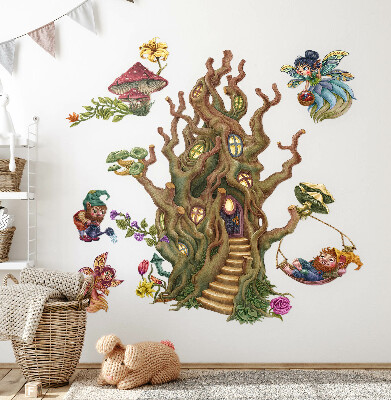 Samolepka na zeď 60x96 Lesní stvoření víly skřítci a dům na stromě
