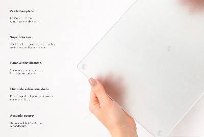 Kryt na indukční desku čtvercového tvaru v poloprůsvitném provedení