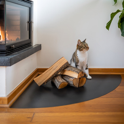 Podložka pod krb ve tvaru čtvrtkruhu z černého plechu