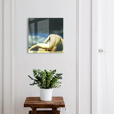 Klasická elegance s oblačným pozadím