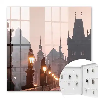 Historický most při západu slunce