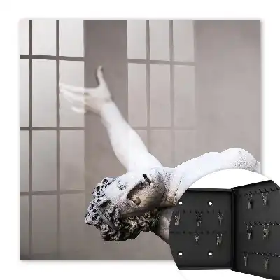 Klasická socha s dynamickým gestem