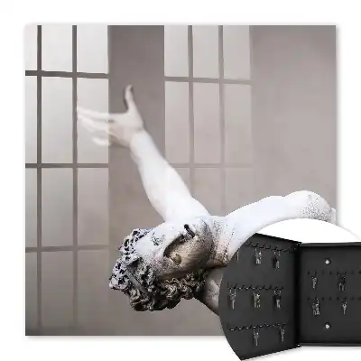 Klasická socha s dynamickým gestem