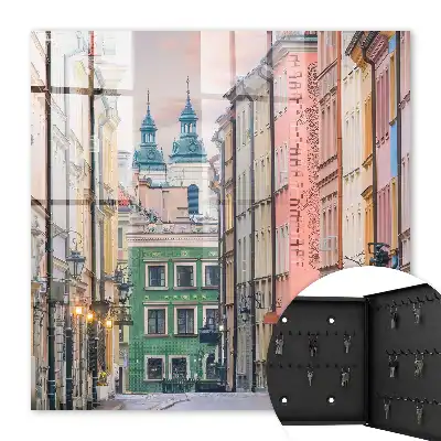 Barevné činžovní domy, okouzlující atmosféra