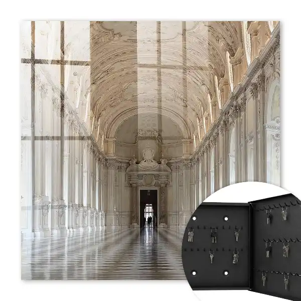 Klasická architektura s elegantními dekoracemi