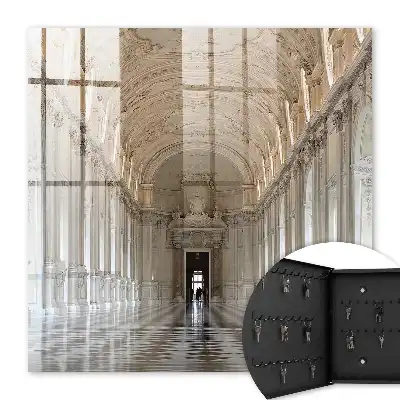 Klasická architektura s elegantními dekoracemi