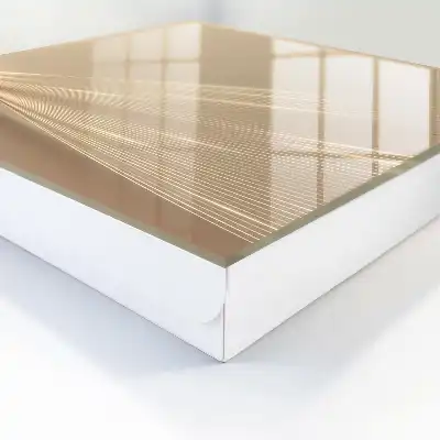 Minimalistické linie, jemné barvy