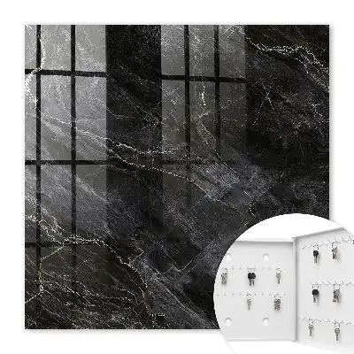 Stylová elegance připomínající mramor
