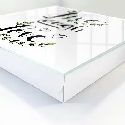 Pozitivní typografie s květinovými akcenty