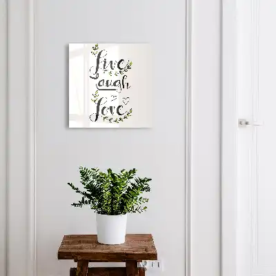 Pozitivní typografie s květinovými akcenty