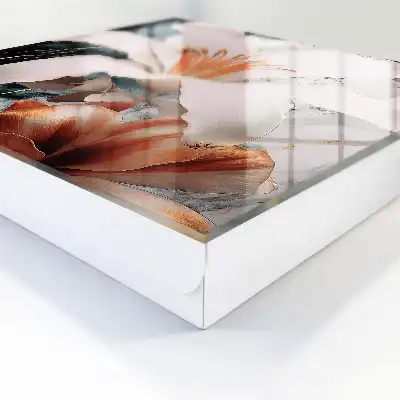 Květinová elegance v kontrastním prostředí