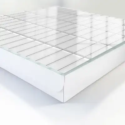 Decentní geometrie panelu
