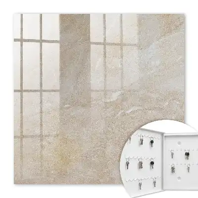 Minerální elegance s bílým pozadím