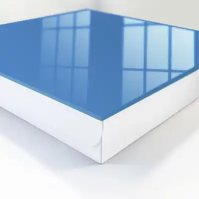 Modrá barva uklidňující, hladší