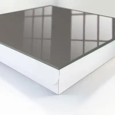 Světle hnědá plná elegance