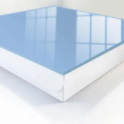 Světle modrý minimalistický styl