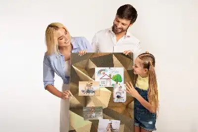 Dětská nástěnka s motivem trojrozměrné abstrakce