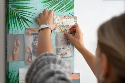 Dětská nástěnka Husté tropické listí