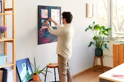 Nástěnka s motivem listů exotické vegetace