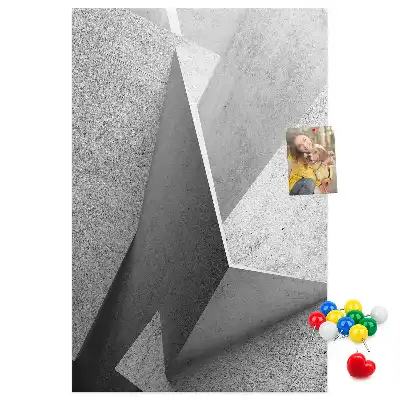 Nástěnka s abstraktní geometrií