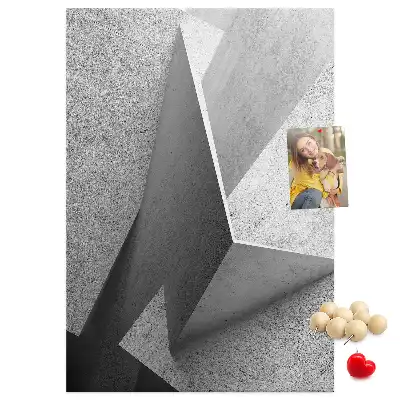 Nástěnka s abstraktní geometrií