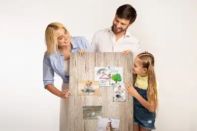Nástěnka z lehkých dřevěných desek