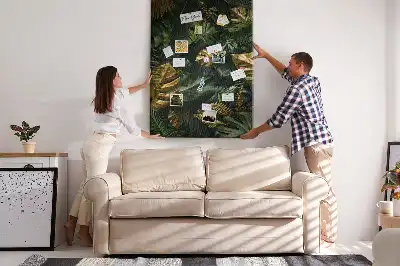 Dětská nástěnka s motivem tropických listů