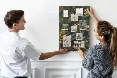Dětská nástěnka s motivem tropických listů