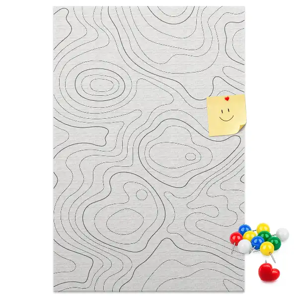 Dětská nástěnka s lineární abstrakcí