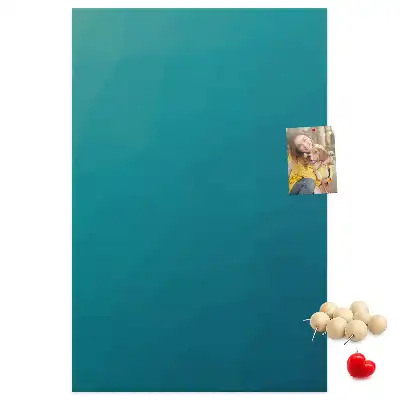 Nástěnka s geometrickou abstrakcí