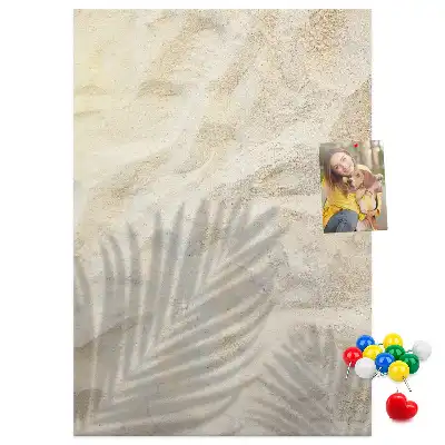 Korková nástěnka s motivem letního plážového písku