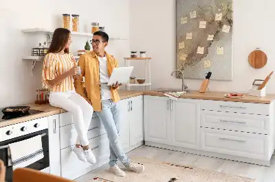 Dětská nástěnka s motivem lesklého mramoru