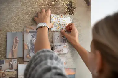 Dětská nástěnka s motivem lesklého mramoru