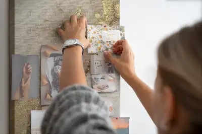 Dětská nástěnka s motivem lesklého mramoru