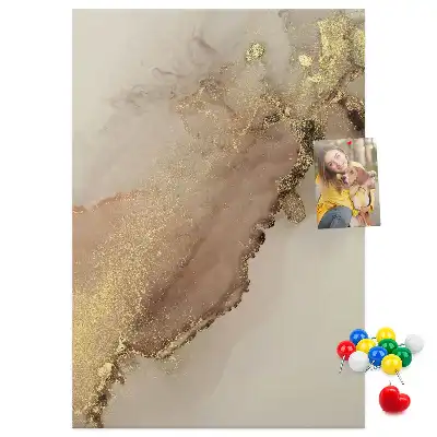 Dětská nástěnka s motivem lesklého mramoru