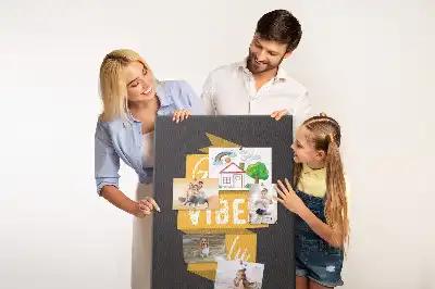 Korková nástěnka s inspirativním citátem