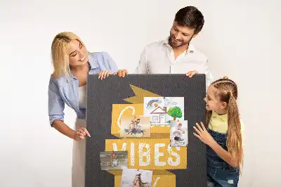 Korková nástěnka s inspirativním citátem