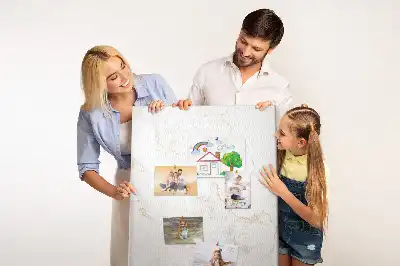 Dětská nástěnka s motivem mramoru