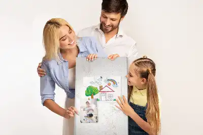 Dětská nástěnka s motivem mramoru
