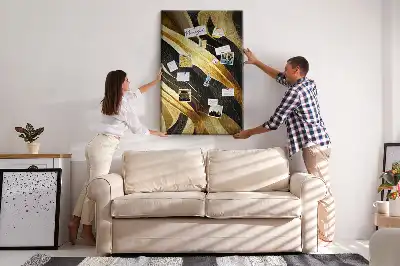 Dětská nástěnka s motivem abstraktních linií