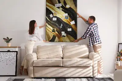 Dětská nástěnka s motivem abstraktních linií
