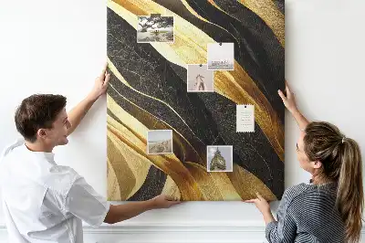 Dětská nástěnka s motivem abstraktních linií