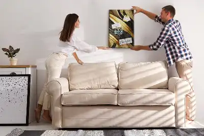 Dětská nástěnka s motivem abstraktních linií