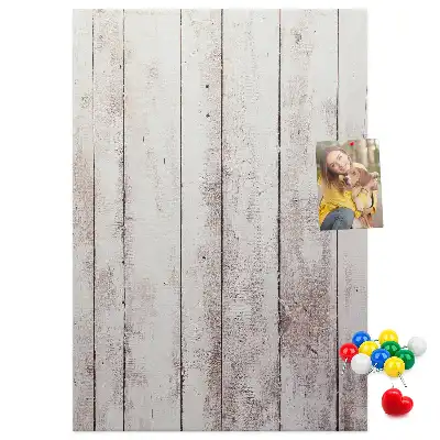 Dětská dřevěná nástěnka