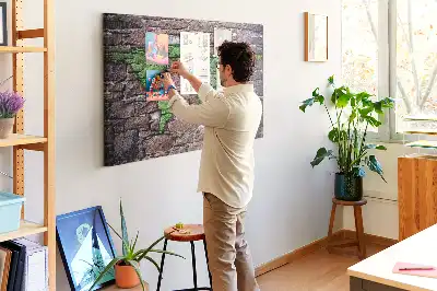 Korková nástěnka ve tvaru mapy světa