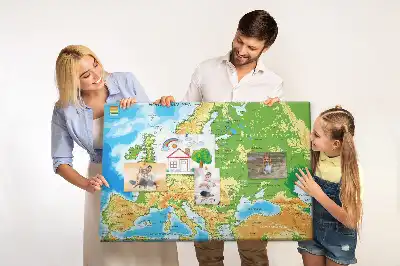 Nástěnka do dětského pokoje s motivem mapy světa