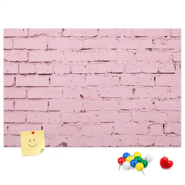 Nástěnka do dětského pokoje s motivem cihlové zdi