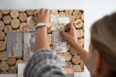 Nástěnka do dětského pokoje Dřevěné zátky od vína